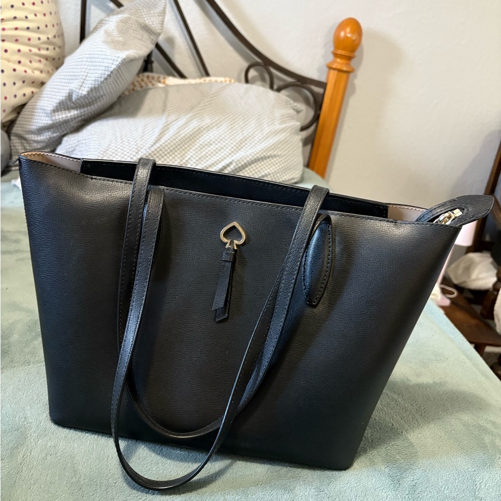 Black Kate Spade purse